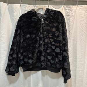Cozy Black Teddy Jacket with Heart Pattern
